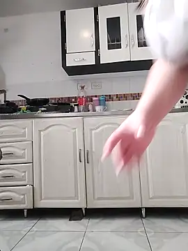 Madisonpalacio online show from September 17, 3:03 pm