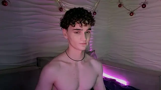 adam 21cm   online show from December 27, 8:18 pm