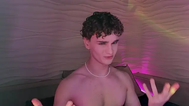 adam 21cm   online show from January 19, 7:58 pm