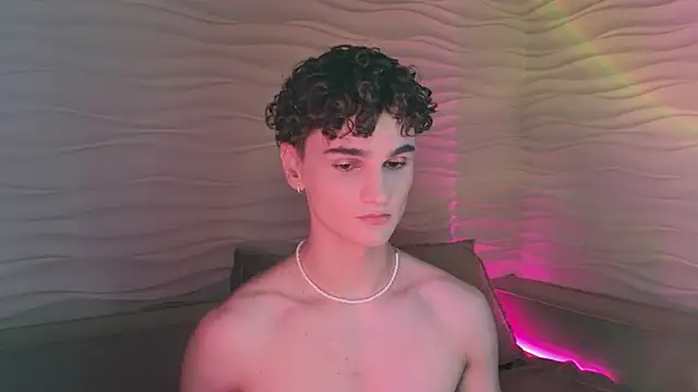 adam 21cm   online show from January 23, 4:48 pm