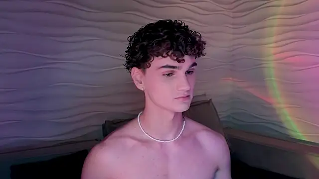 adam 21cm   online show from January 24, 4:49 pm