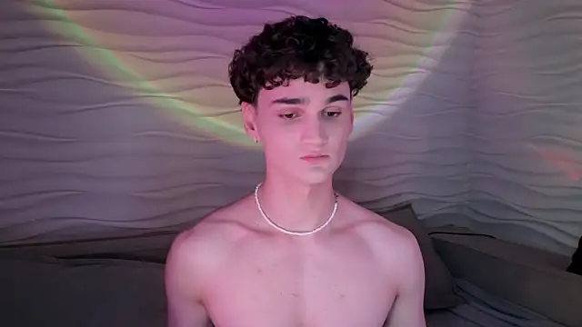 adam 21cm   online show from February 2, 7:57 pm