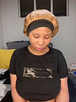 DrippinCaramelCutie online show from November 23, 8:08 pm