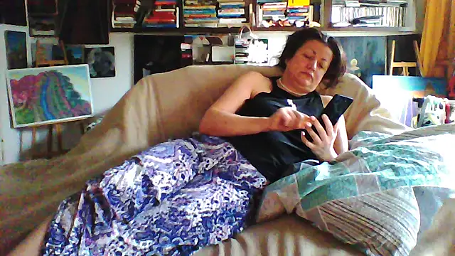 Snapshot of MariaAnaSunshine chatting on February 7, 10:30 am MariaAnaSunshine online show from February 7, 10:30 am
