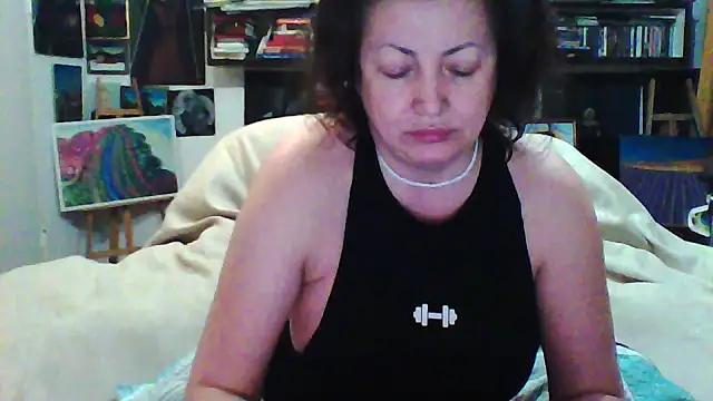 Snapshot of MariaAnaSunshine chatting on February 7, 10:57 pm MariaAnaSunshine online show from February 7, 10:57 pm