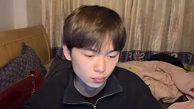 xiaottt1918 online show from January 7, 11:48 am