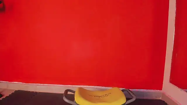 zoe roux21 online show from February 15, 10:52 pm