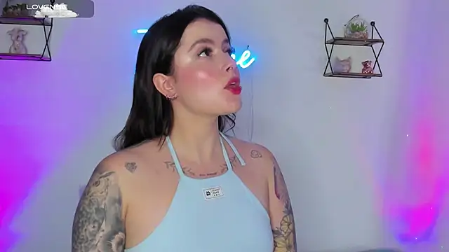 evableck  online show from December 20, 11:26 pm