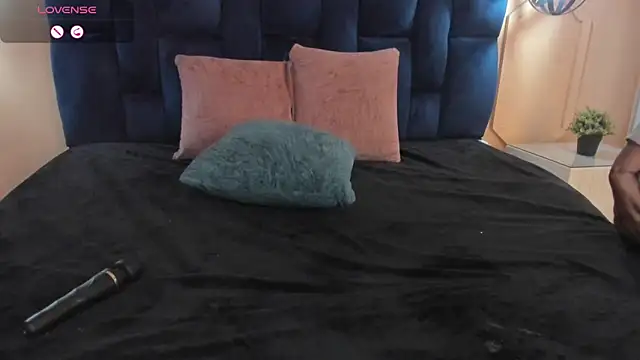 Yazmin rouse online show from January 16, 5:12 pm