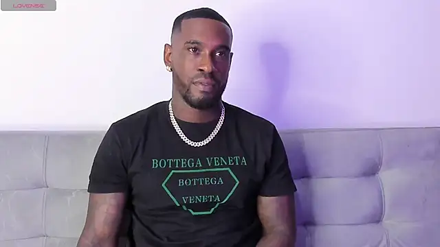 Snapshot of Dvid_Rullers chatting on March 18, 12:49 am Dvid Rullers online show from March 18, 12:49 am