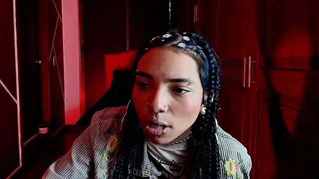 SexyNaf online show from March 3, 8:00 pm