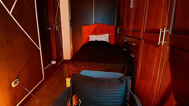 SexyNaf online show from March 6, 1:27 am