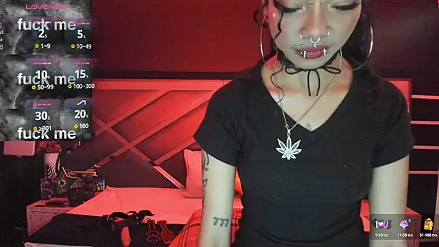 SexyNaf online show from September 27, 7:19 pm