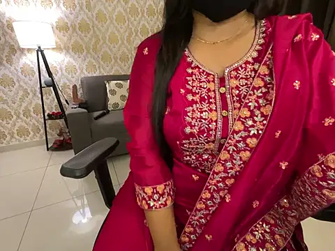 SamairAhh online show from January 14, 5:45 pm