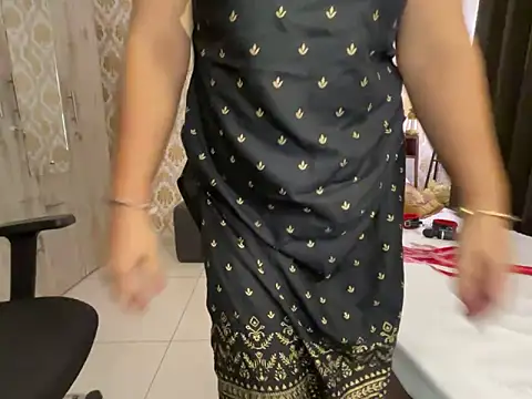 SamairAhh online show from January 29, 6:07 pm