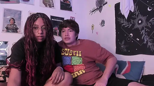 hothoneychile online show from March 19, 2:48 am