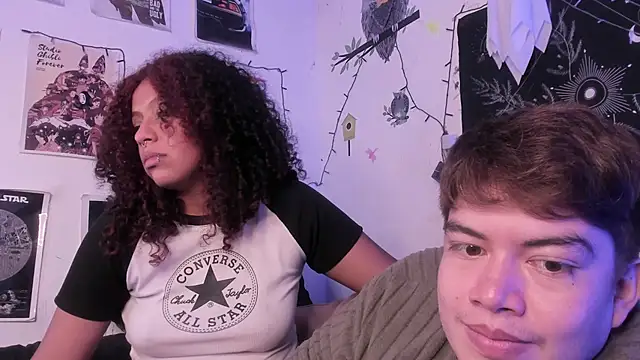 hothoneychile online show from October 13, 4:01 am