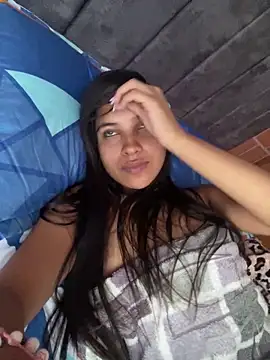 RoxyRoss  online show from February 26, 11:52 am