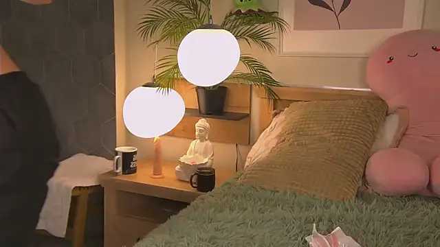 AshleyDouglas online show from February 1, 4:46 am