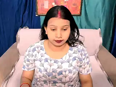 kendracox21 online show from April 19, 4:01 am