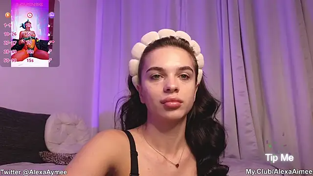 AlexaAimee online show from February 6, 4:31 am