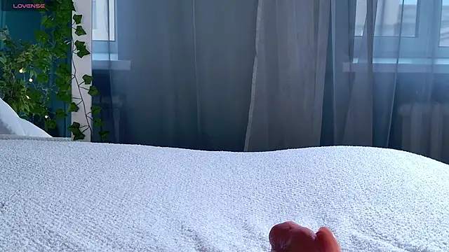 SunnyRisha online show from September 14, 5:06 am