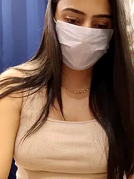 Snapshot of Mylovesana chatting on July 15, 9:58 am Mylovesana online show from July 15, 9:58 am