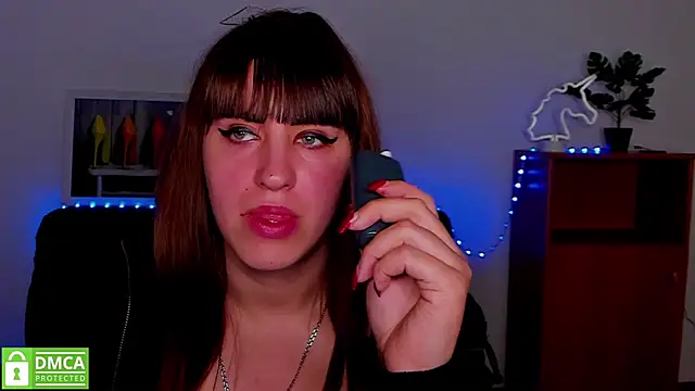 Amali Ivanna smit online show from February 6, 3:20 pm