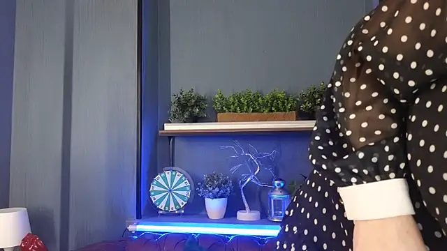 Snapshot of JesiaFoxi chatting on January 4, 6:30 pm JesiaFoxi online show from January 4, 6:30 pm