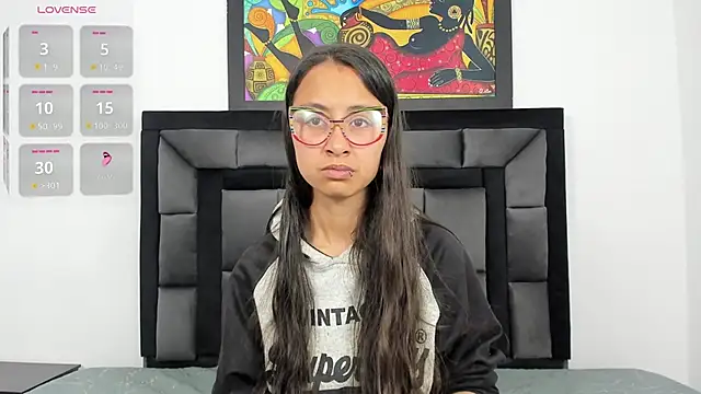 tatiana valencia online show from January 17, 11:59 am