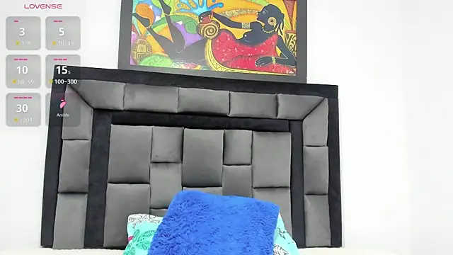 tatiana valencia online show from January 24, 12:10 pm