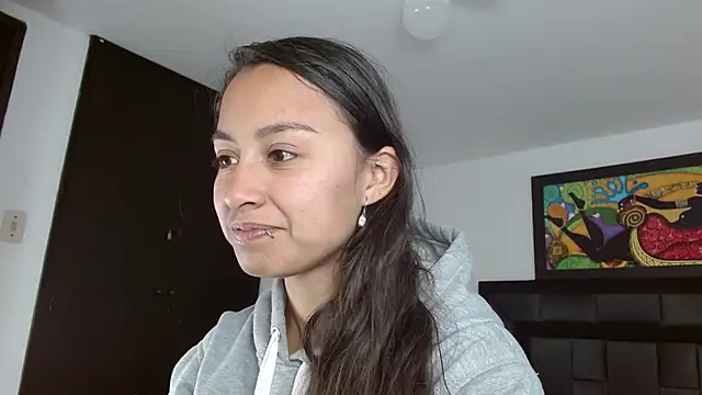 tatiana valencia online show from February 17, 12:59 pm