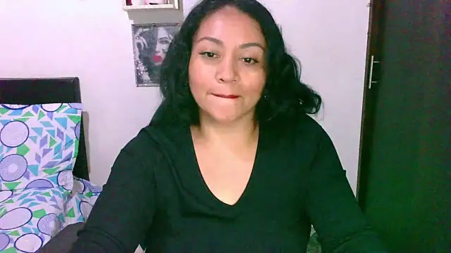 zaray bella online show from February 2, 10:08 pm