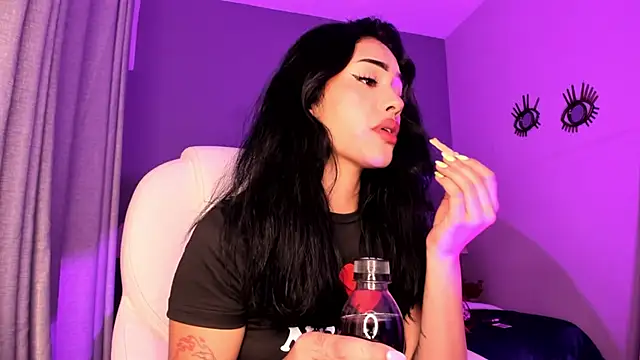 Giovanna oliveira online show from November 21, 6:56 am