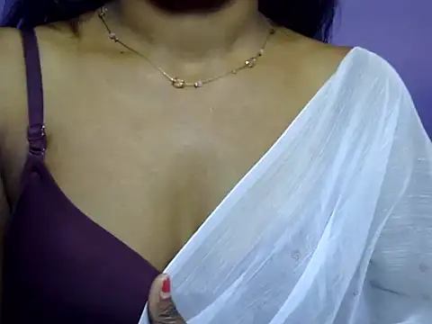 Snapshot of purple_69 chatting on March 8, 11:27 am purple 69 online show from March 8, 11:27 am