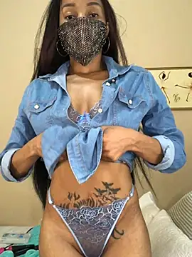 Snapshot of niccki3 chatting on February 2, 7:09 am niccki3 online show from February 2, 7:09 am