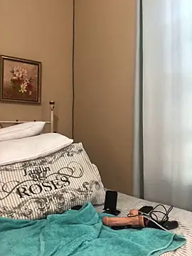 Snapshot of niccki3 chatting on February 5, 6:56 am niccki3 online show from February 5, 6:56 am