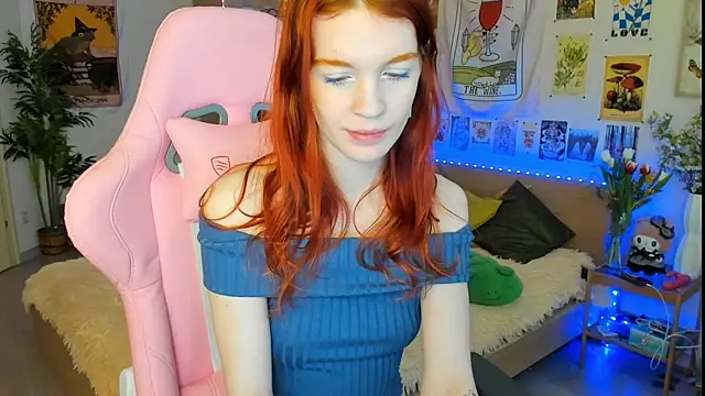 Sunny Elly online show from March 9, 8:07 am