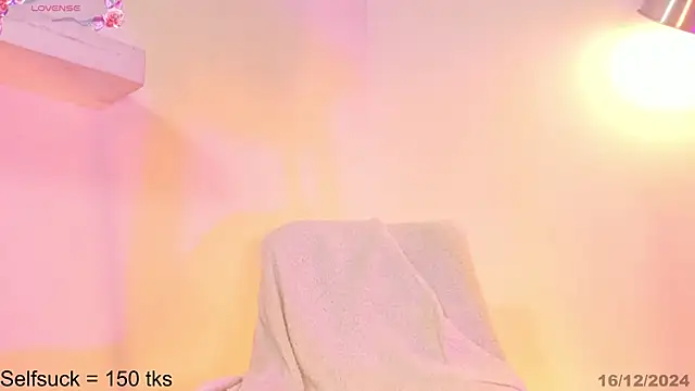 Samara Gray online show from December 16, 3:54 pm