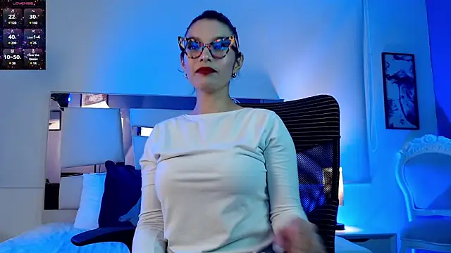 paulinabarnett- online show from February 24, 12:26 pm