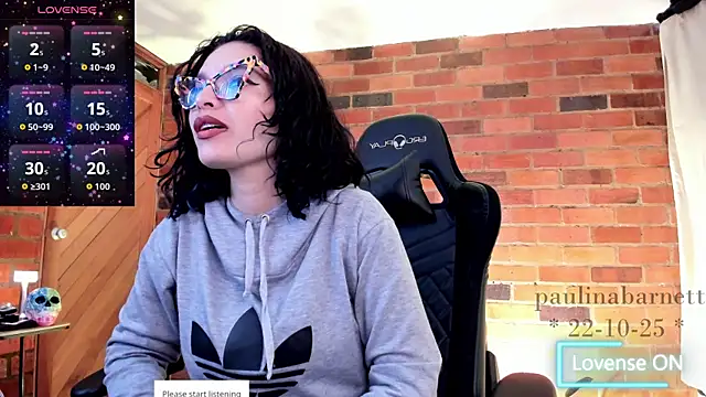 paulinabarnett- online show from October 22, 3:12 pm