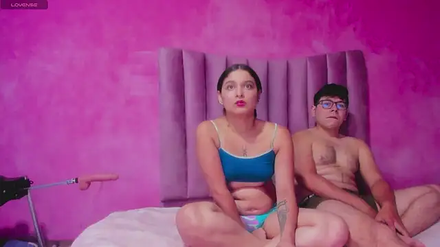 JustiinJazmin online show from November 24, 11:37 pm