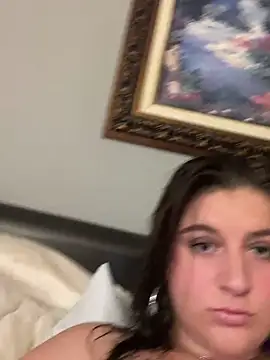 Snapshot of mermaid0794 chatting on October 10, 7:57 pm mermaid0794 online show from October 10, 7:57 pm