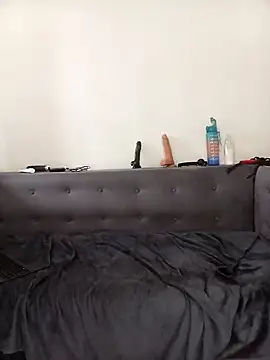 Cocowett online show from March 7, 7:30 am