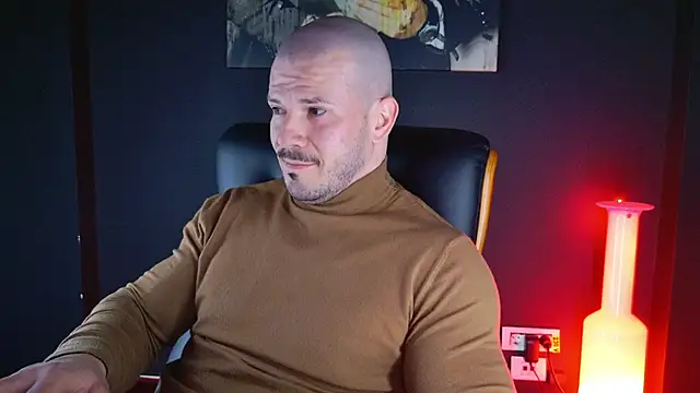 AngeloEric online show from December 17, 5:15 pm