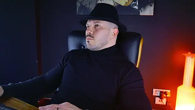 AngeloEric online show from January 14, 5:08 am