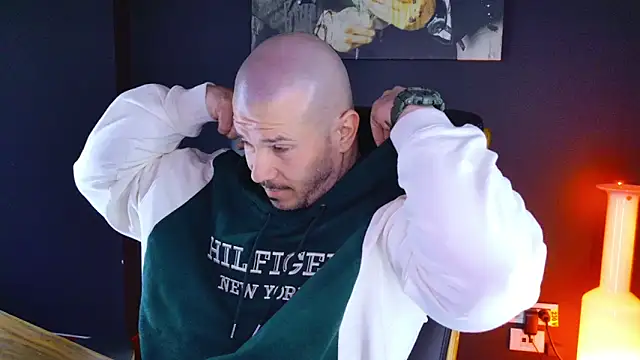 AngeloEric online show from January 15, 8:30 am