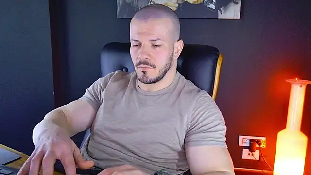 AngeloEric online show from January 23, 8:57 am