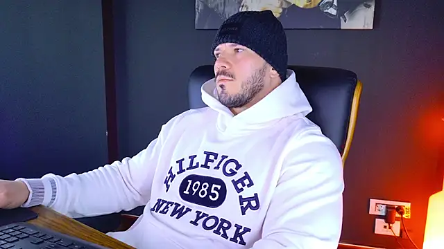 AngeloEric online show from January 28, 7:43 am