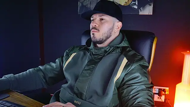 AngeloEric online show from January 30, 4:58 am